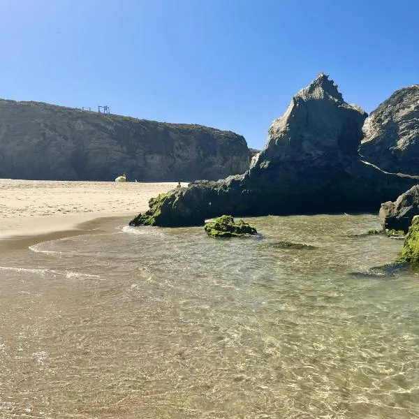 Apartamentos Guiomar Campos, hotel em Porto Covo