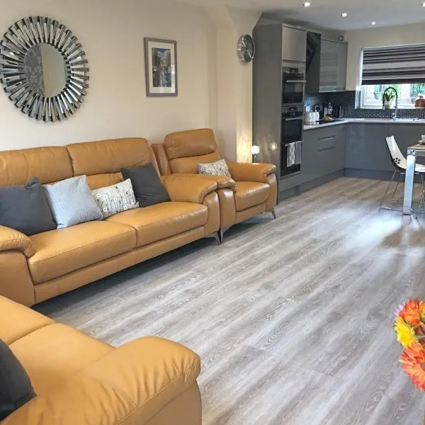 City Centre Town House with City Views and Free Parking 7FSBI, Hotel in York