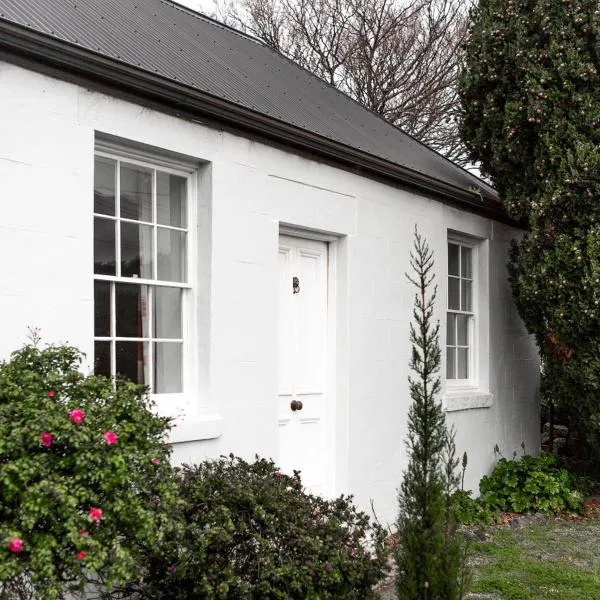 Gaol House Cottages, hotel v destinaci Bicheno