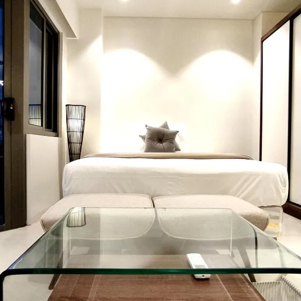 ReLuxe マリン Condo โรงแรมในMaribago