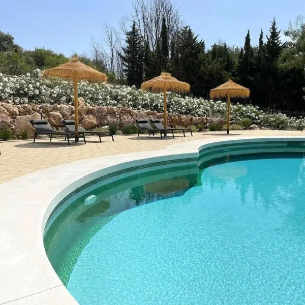 Cortijo Rancho Verde, hotell i Colmenar