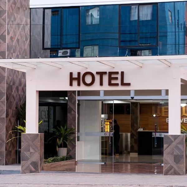 Liebling Hotel Ciudad del Este โรงแรมในLos Cedrales