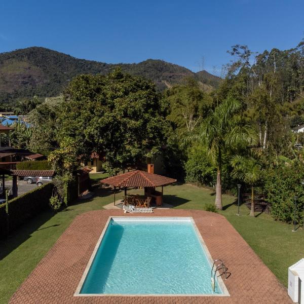Casa Di Maria 4 Quartos a 500m Centro - Sauna, Piscina, Fogão a Lenha, Churrasqueira - ACESSO PRIVATIVO AO AO RIO - Ideal para famílias