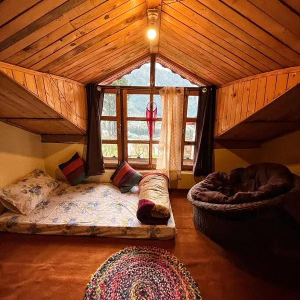 The cottage and cheese, hotel in Manāli