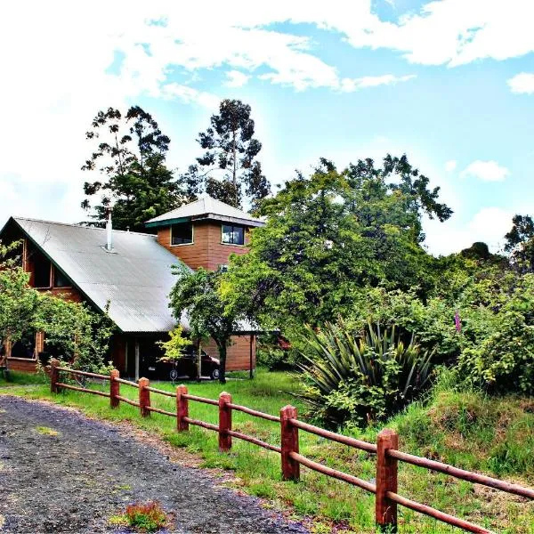 Cabanas de Monasterio, hotel in Puerto Clocker