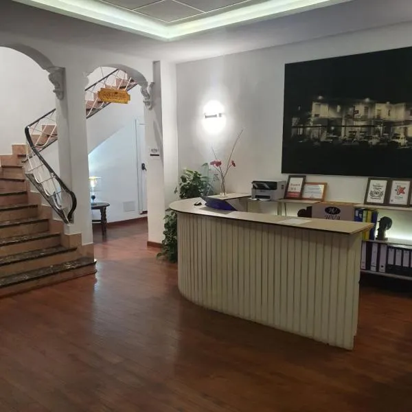 Nuevo Hotel Vista Alegre, hotel v destinácii Valdepeñas