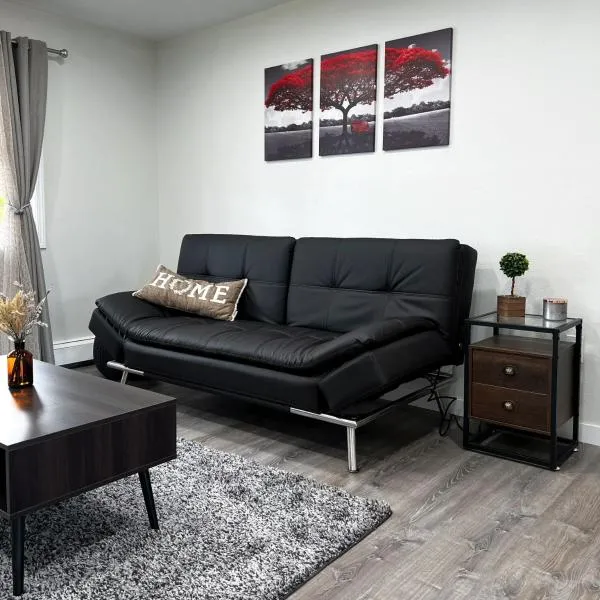 Anchorage midtown apartment- Wyoming 1, hotel v destinaci Anchorage