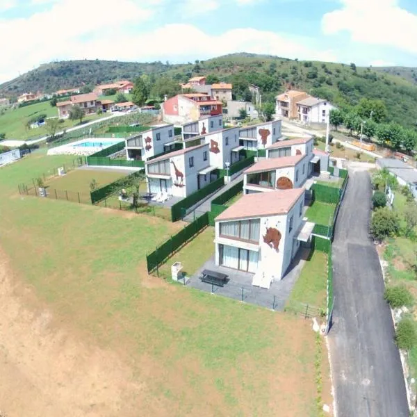 Cabañas La Senda de los elefantes Cabárceno, hotel v destinaci Cabárceno