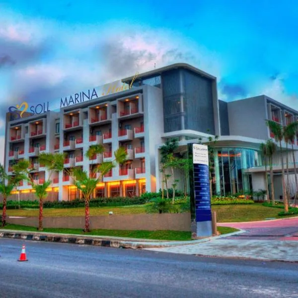 Soll Marina Hotel & Conference Center Bangka, hotel in Kebinti