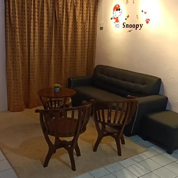 Snoopy homestay Two Bedroom、バトゥパハのホテル