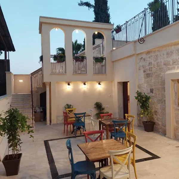 Reeja art gallery, hotel in Nazareth