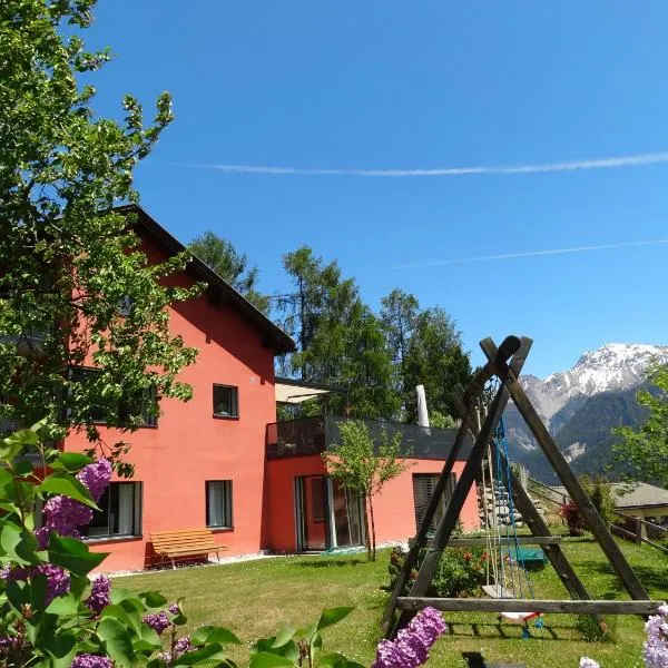 Chasa Felix Scuol, hótel í Scuol