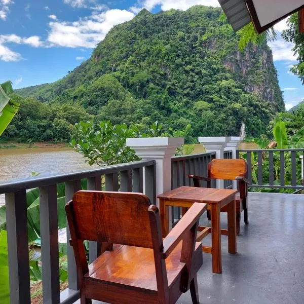 Nam ou view villa, hotel a Nongkhiaw