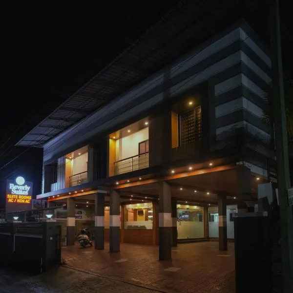 BEVERLY SUITES, hotel in Meenangadi