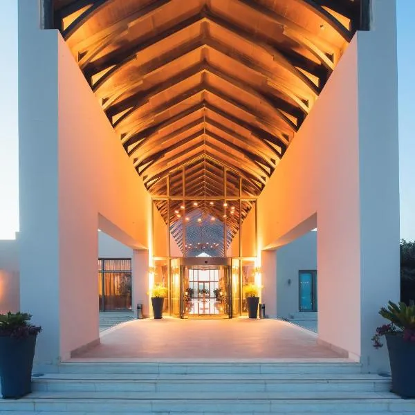Giannoulis – Cavo Spada Luxury Sports & Leisure Resort & Spa, Hotel in Kolimvárion