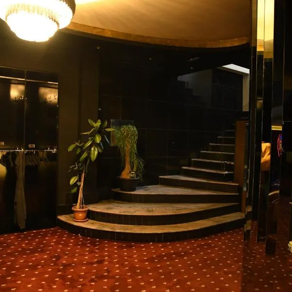 Gold Felicia, hotel v destinácii Nižepole