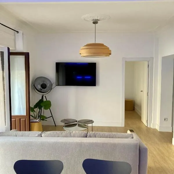 Apartamentos Boutique Puerta de Reyes, hotel in Toledo