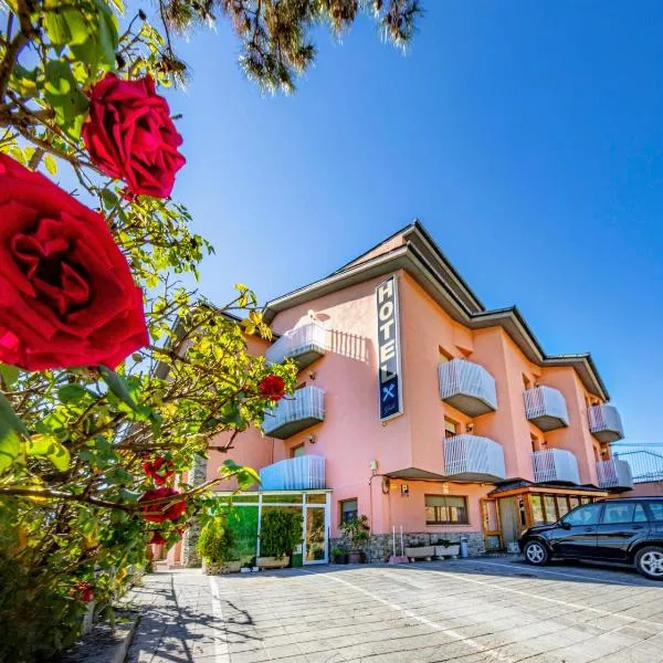 Hotel Restaurante La Glorieta, hotel in Arfa