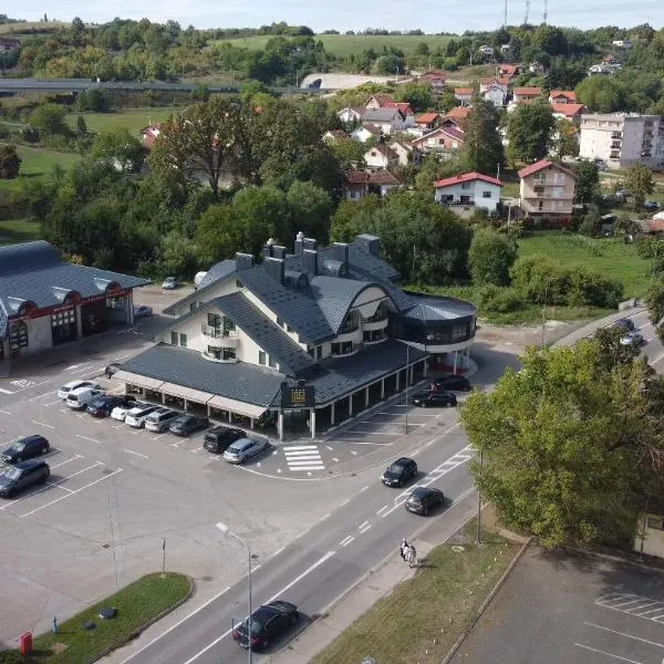 Hotel Laktaši โรงแรมในลัคตาชิ