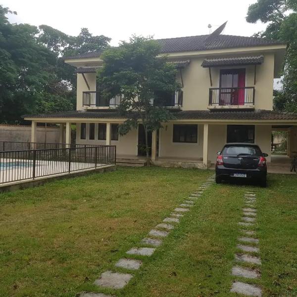 Belissima casa em Itauna a 300 metros da praia