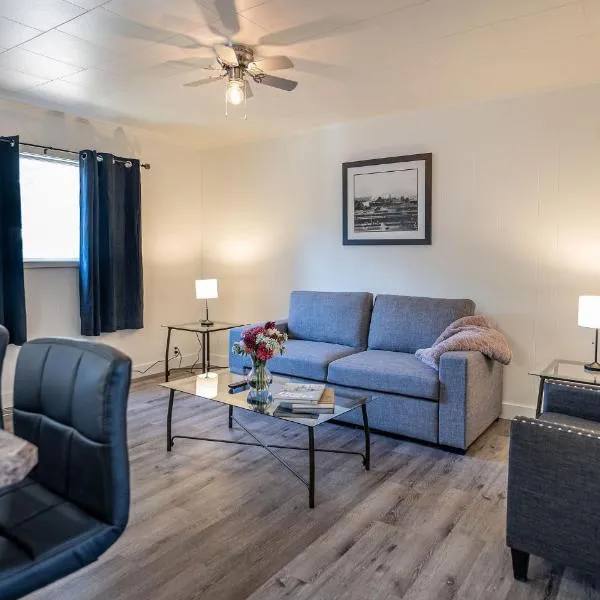Downie Cottage by Revelstoke Vacations, hotel v destinaci Revelstoke
