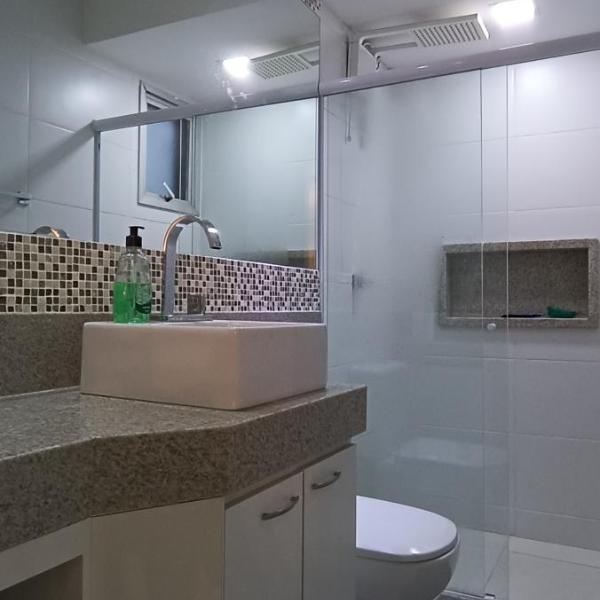 Apto 504 c/ Conforto e Praticidade em Itapuã - Foto 3