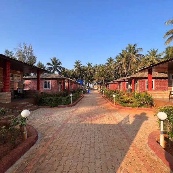 Atlantis Beach Resorts, hotel in Kumta
