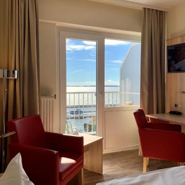 Rügen-Hotel, hotel v destinaci Sassnitz
