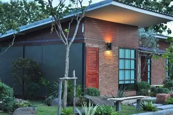 Vwara Resort, hotel in Buriram