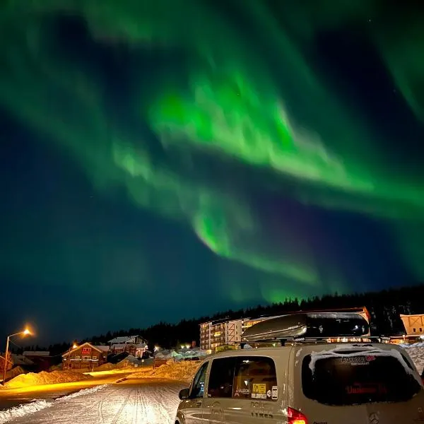 Salomon Chalet 7207 - Parivuoteellinen makuuhuone ja lisäksi makuualkovi - Täydellinen pariskunnille ja perheille, hotel di Yllasjarvi