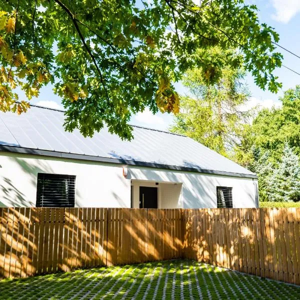 Spokojnia, ξενοδοχείο σε Lubrza