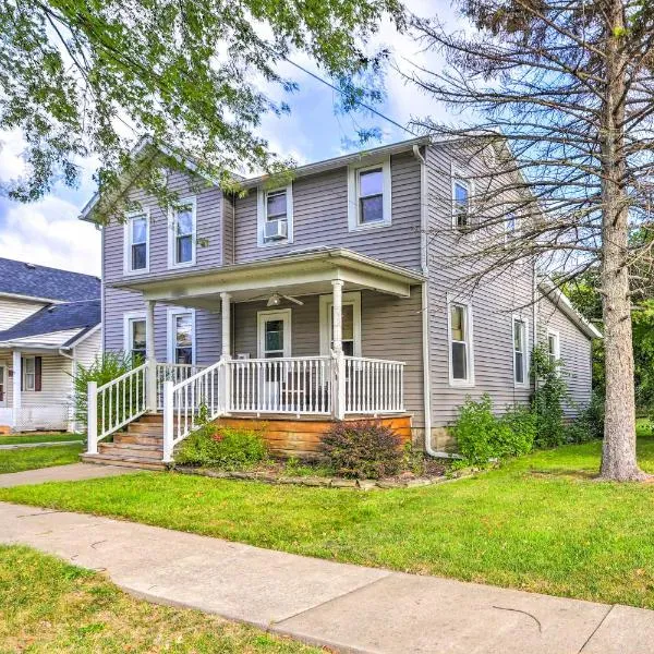 Sweetwater Hideaway - Blocks to Lake Erie!, hotel in Port Clinton