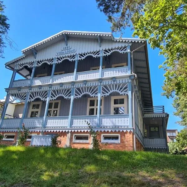 Villa Loebel 1881, khách sạn ở Juodkrantė
