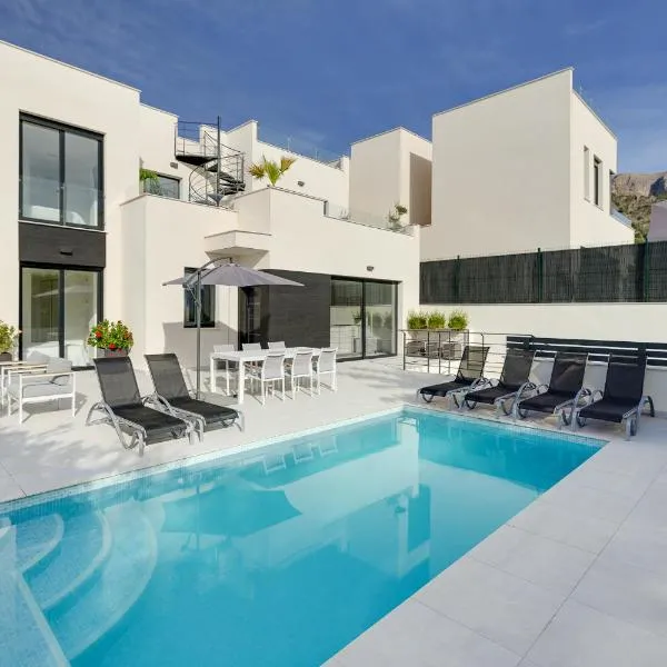 Polop Luxury Villa - by Welcomely, hotel in Polop
