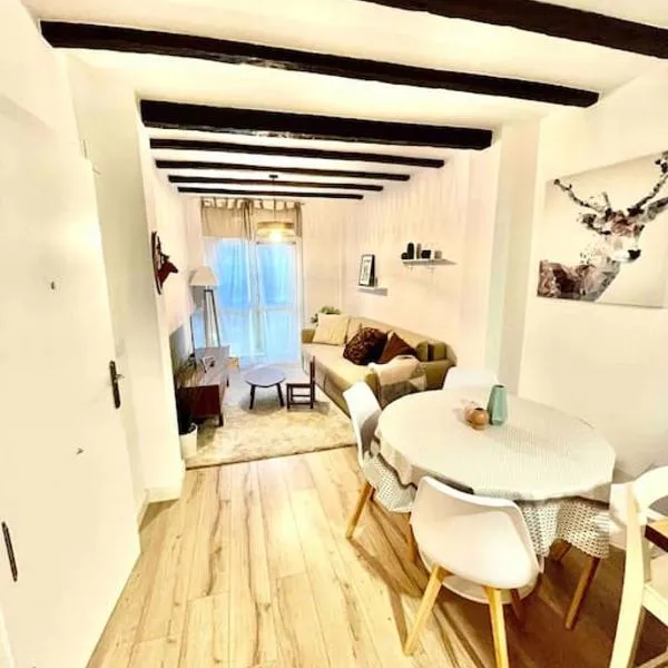 Apartamento recién reformado dos plantas, hotel di Santa Cilia de Jaca