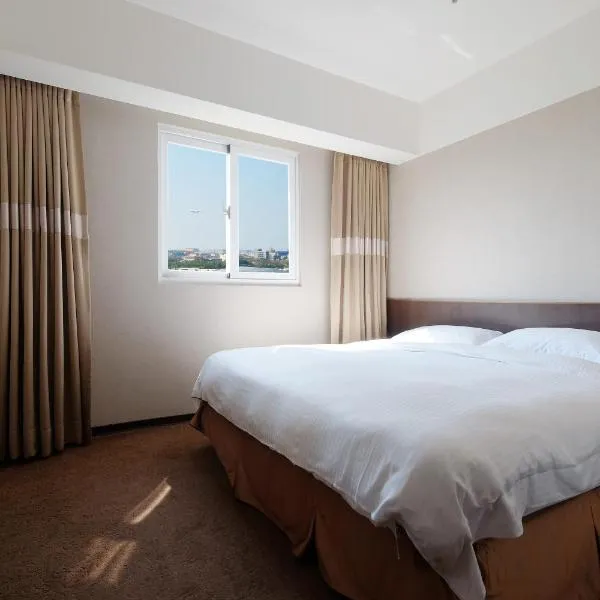City Suites - Taoyuan Gateway, hotel en Luzhu