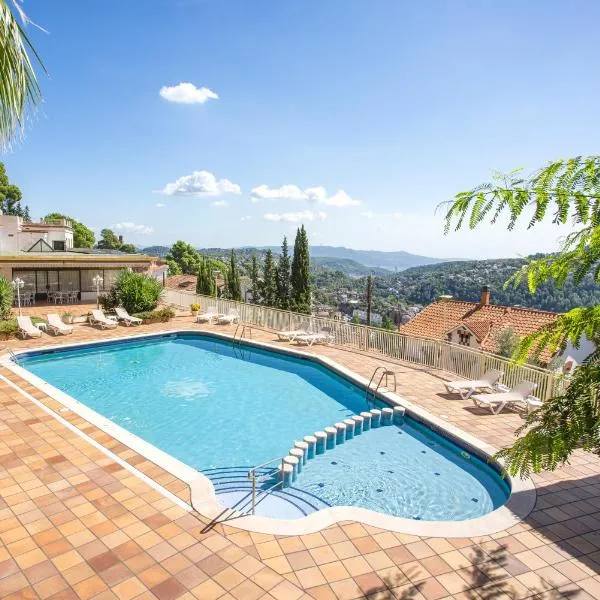 Can Fisa Hotel & Apartments, hotel v destinaci Corbera de Llobregat