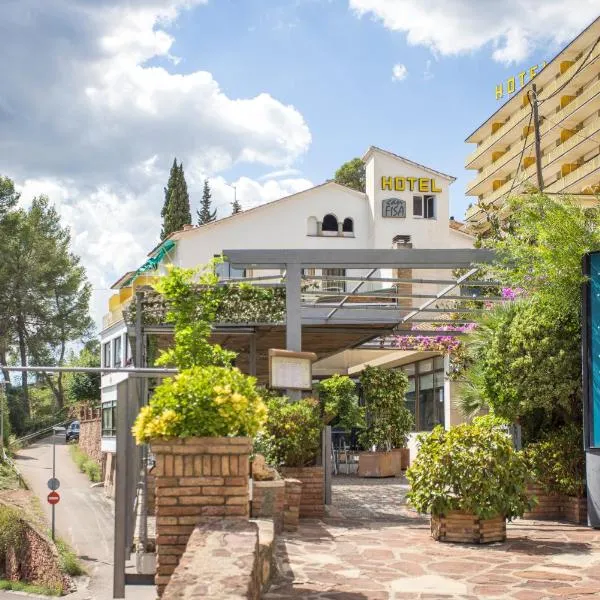 Can Fisa Hotel & Apartments, hotel in Corbera de Llobregat