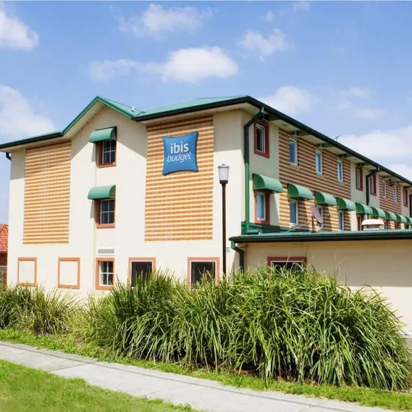 Ibis Budget - Casula Liverpool, hotel u gradu Liverpul