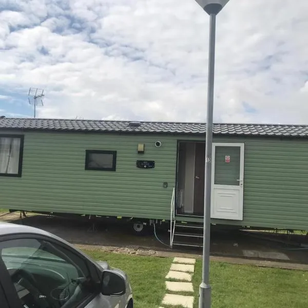 Swift Loire (Field view 78), hotel Jaywick Sandsben