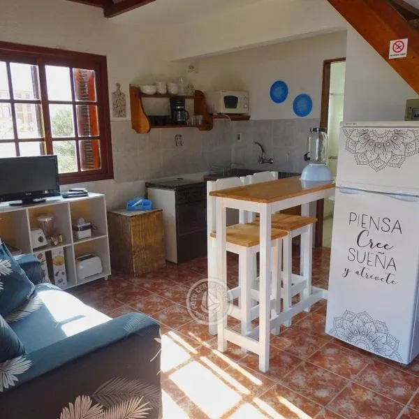 Cabañas Dunas del Diablo, hotel em Punta Del Diablo