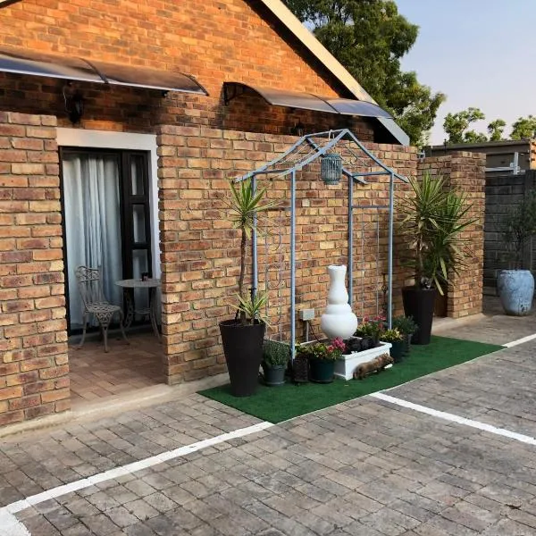 URRR Casa on Msasa, hotel in Randburg