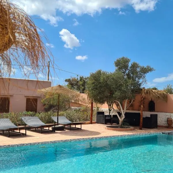 Villa Al Kharoube, hotel in Essaouira