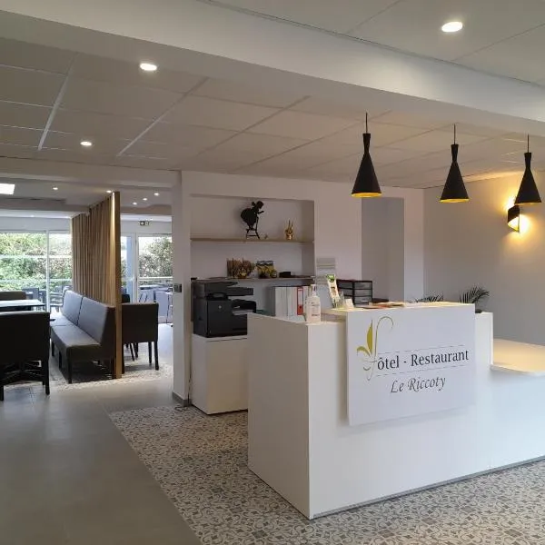 Hôtel Le Riccoty, hotel v destinácii Blyes