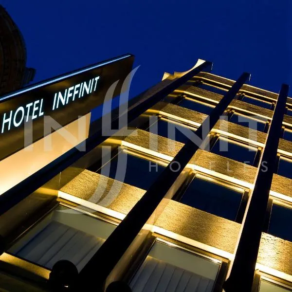 Hotel Inffinit, hotelli kohteessa Alcabre