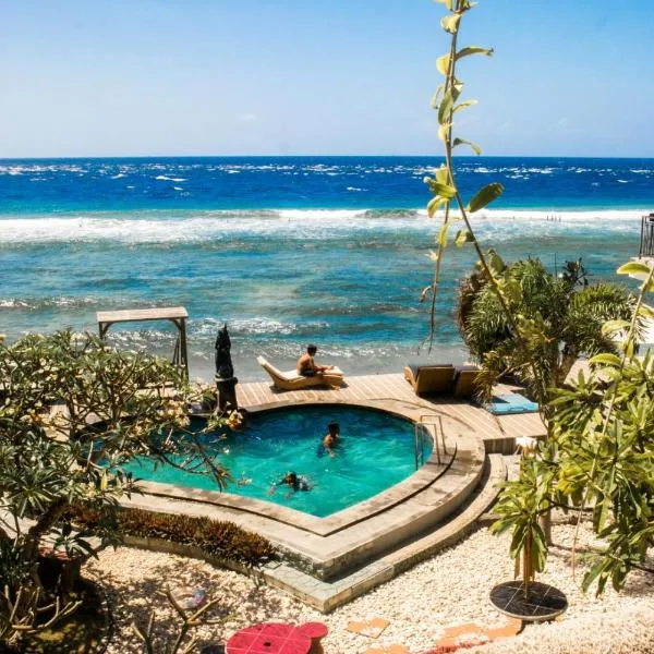 Cemara Beachfront Nusa Penida โรงแรมในBatununggul