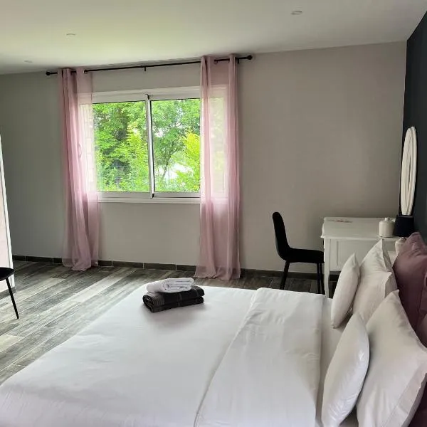 Chez Saliha et Serge – hotel w mieście Lamarche-sur-Saône