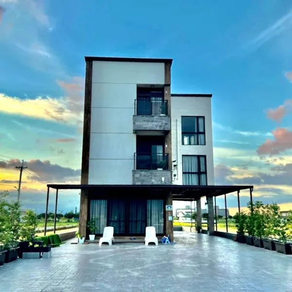 Xin yi, hotel in Wujie