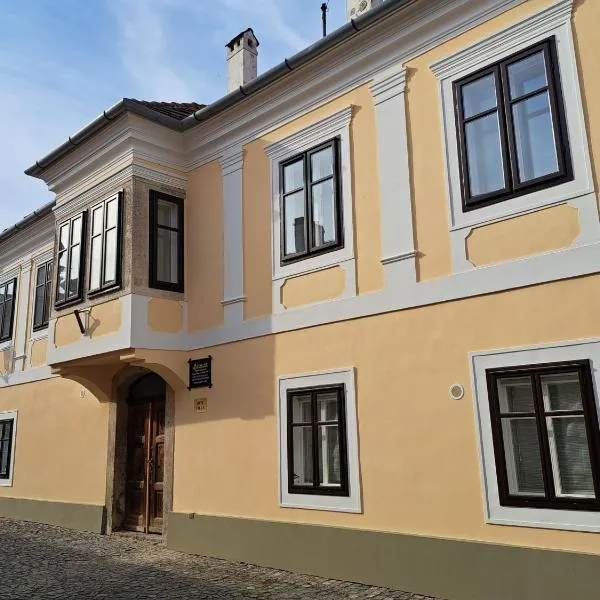 Bem Villa Apartman, Kőszeg, hotel in Kőszeg