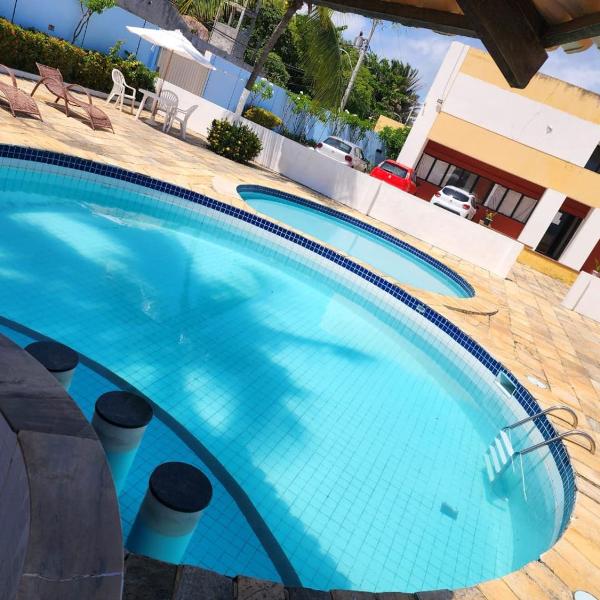 Apartamento único na praia do Farol de Itapuã